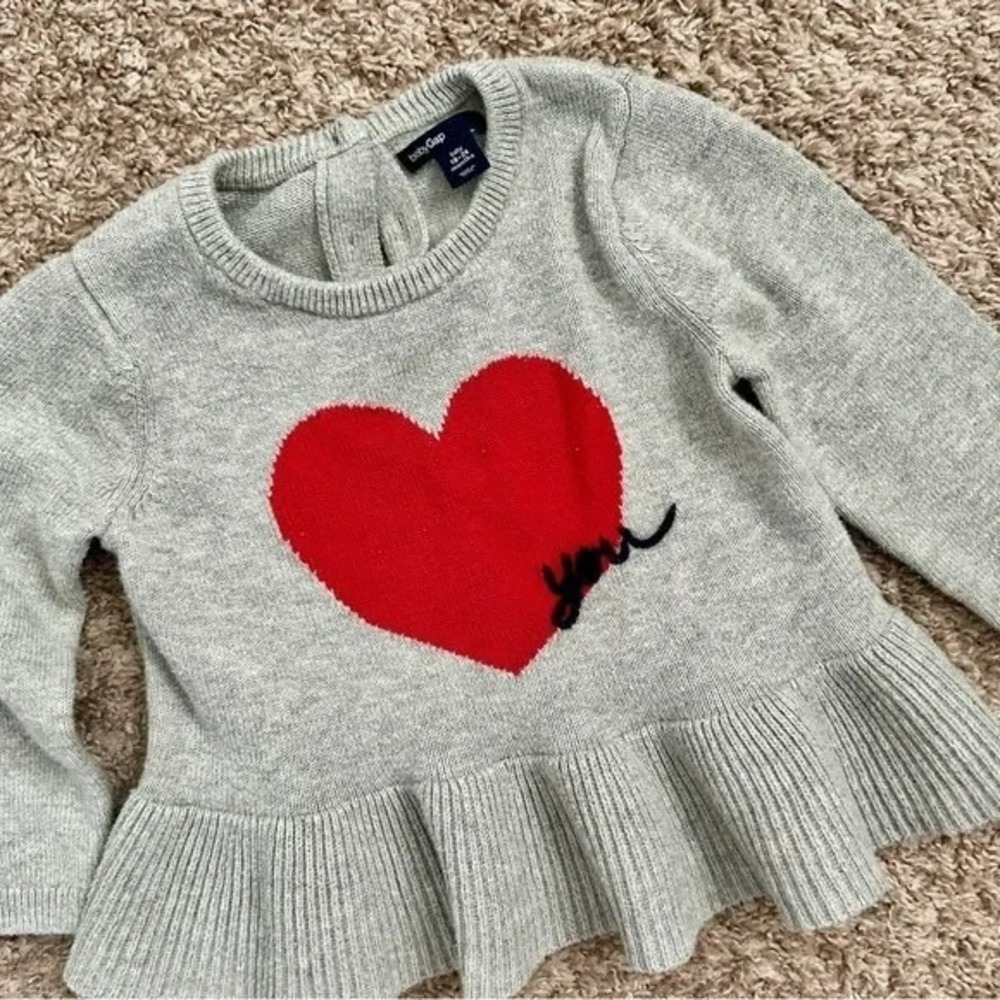 babyGap I Girls Gray Heart Peplum Sweater I‎ Size 18-24 Months I EUC